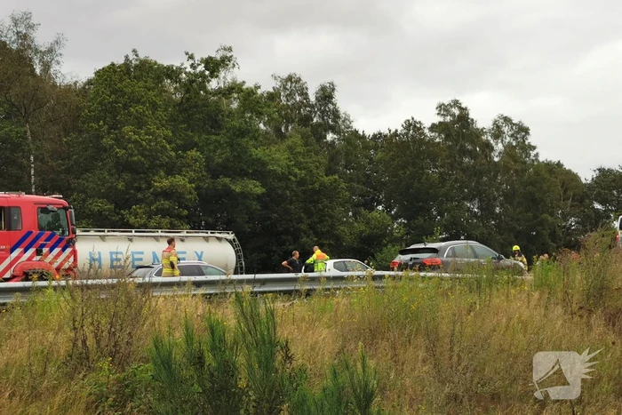 Vier voertuigen betrokken bij ongeval op snelweg