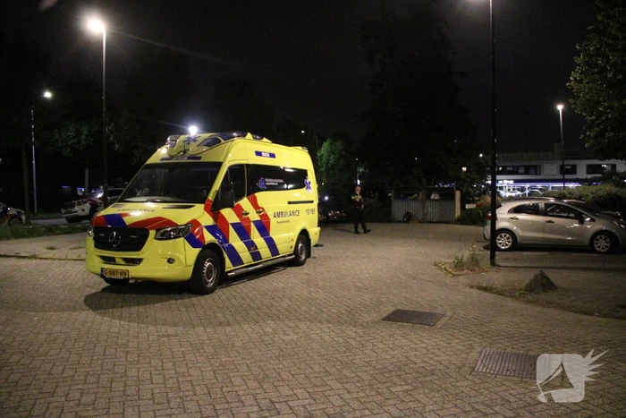 Vrouw gewond na overval op flatwoning