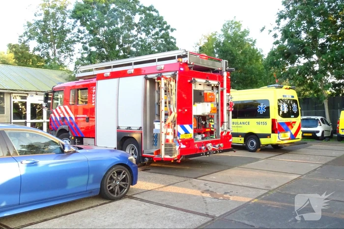Man loopt brandwonden op aan boord