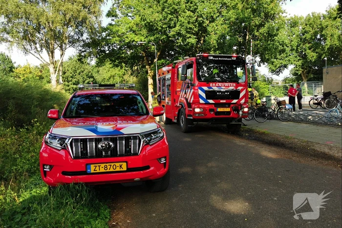 Brandweer doet nacontrole Zwembad De Vrije Slag