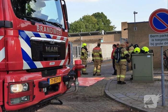 Brandweer doet nacontrole Zwembad De Vrije Slag
