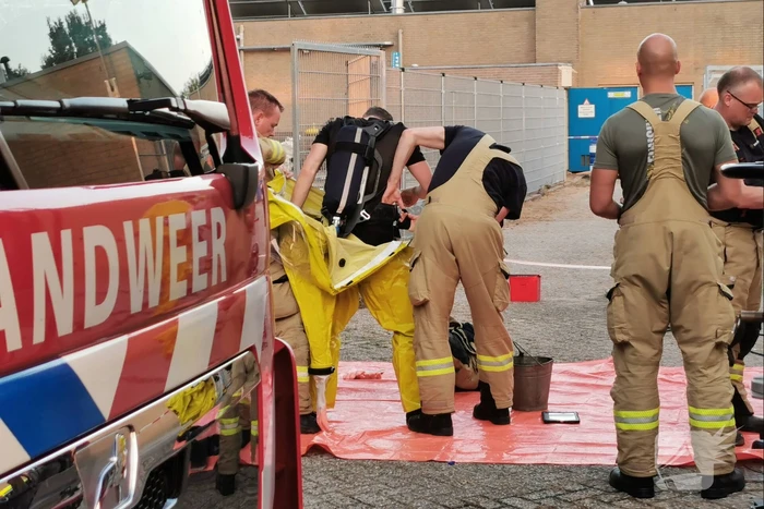 Brandweer doet nacontrole Zwembad De Vrije Slag