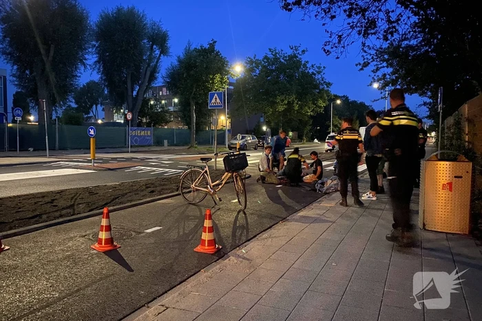 Vrouw gewond bij scooterongeval
