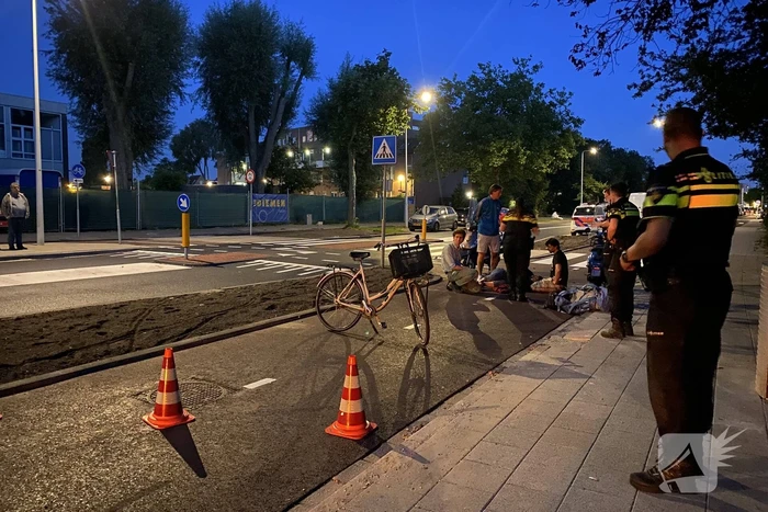 Vrouw gewond bij scooterongeval