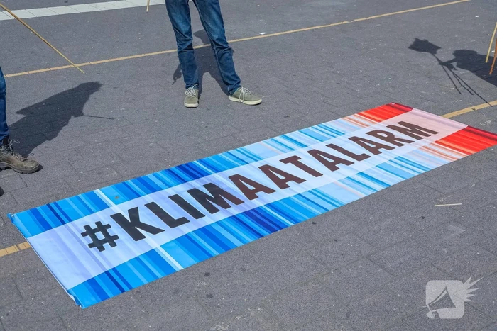 Demonstranten Extinction Rebellion voeren actie tegen klimaat