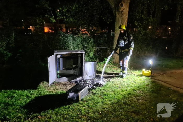 Straatkast beschadigd door brand