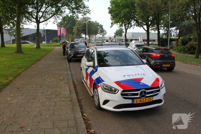 Twee auto's betrokken geraakt bij kop-staartbotsing