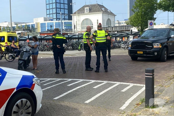 Fietser gewond bij botsing met pick-up wagen