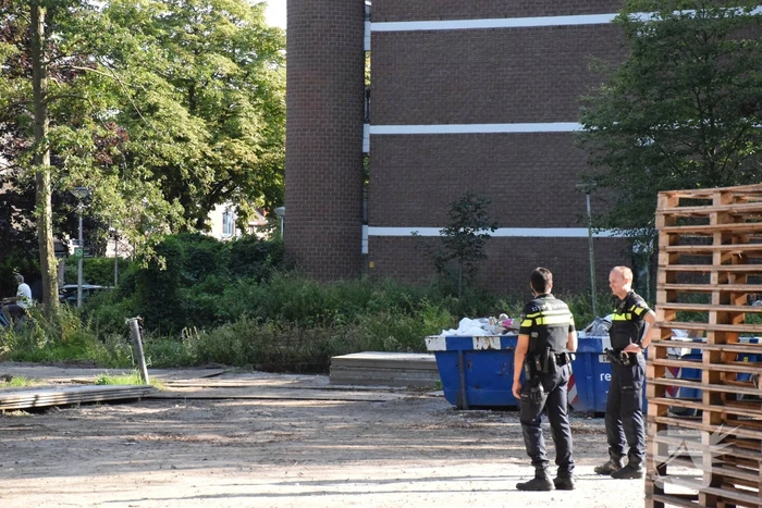 Politie zoek verdachten naar verdachte situatie