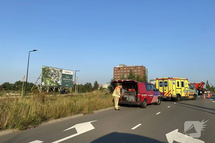 Persoon bekneld en gewond bij ongeval