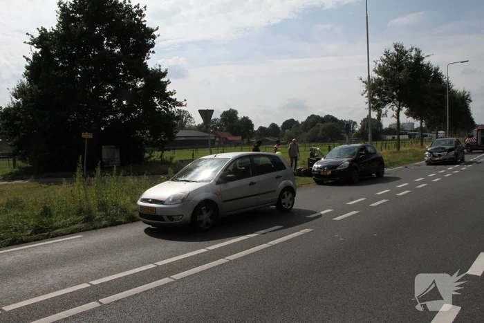 Persoon gewond bij kop-staatbotsing