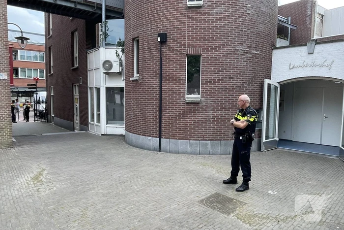 Persoon overleden bij steekpartij, verdachte aangehouden