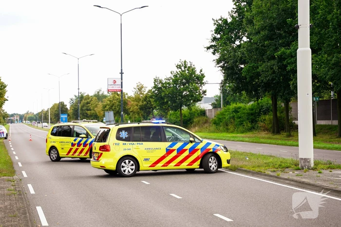 Fietser komt in botsing met scooter