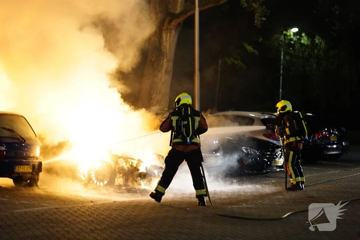 Zoveelste autobrand in dezelfde straat