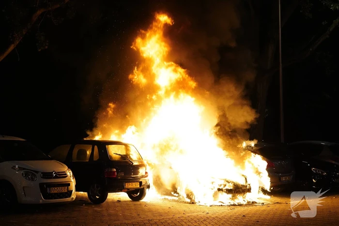 Zoveelste autobrand in dezelfde straat
