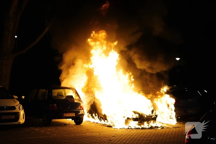 Zoveelste autobrand in dezelfde straat