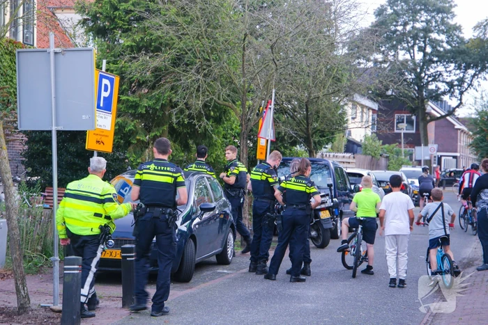 Grote politieopkomst door incident