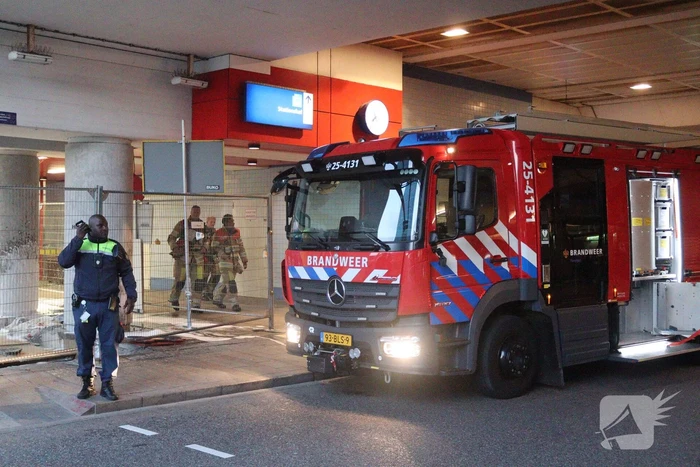Brand in stationsgebouw snel geblust