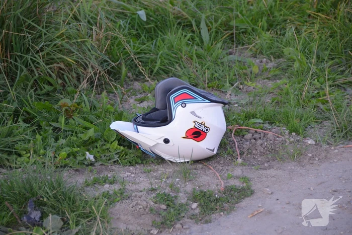Man op crossmotor ernstig gewond