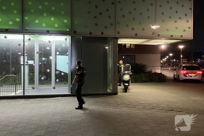 Persoon doodgeschoten nabij moskee