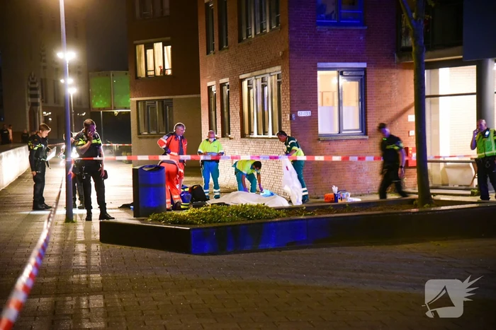 Persoon doodgeschoten nabij moskee