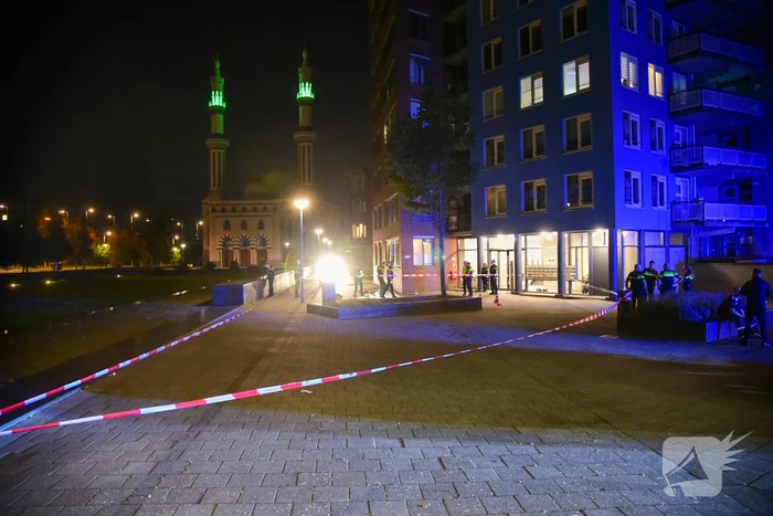 Persoon doodgeschoten nabij moskee