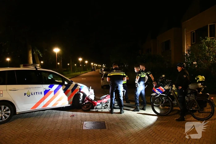 Scooter crasht bij achtervolging