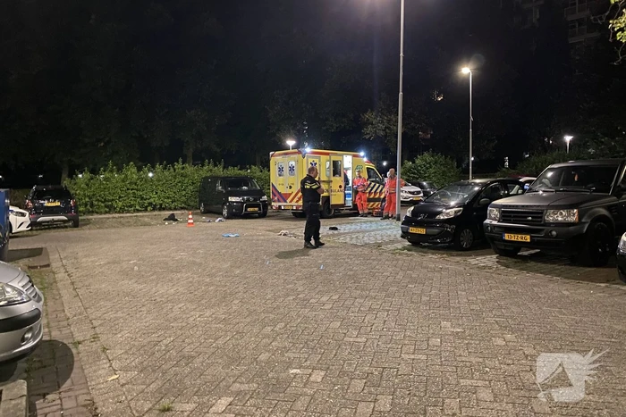 Man zwaargewond na schietpartij bij flat