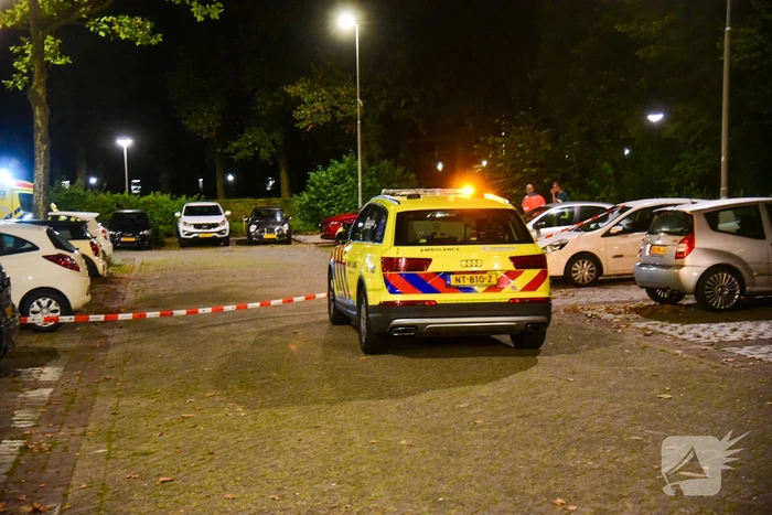 Man zwaargewond na schietpartij bij flat