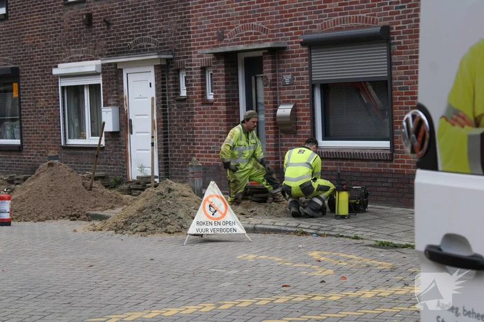 Gasleiding geraakt bij graafwerkzaamheden