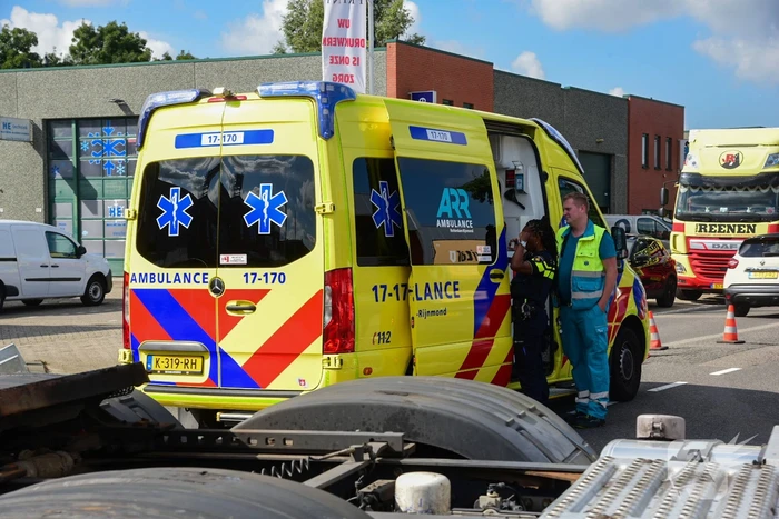 Scooterrijder valt en raakt gewond