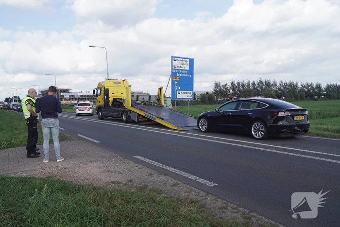 Schade aan personenauto's door kopstaart botsing