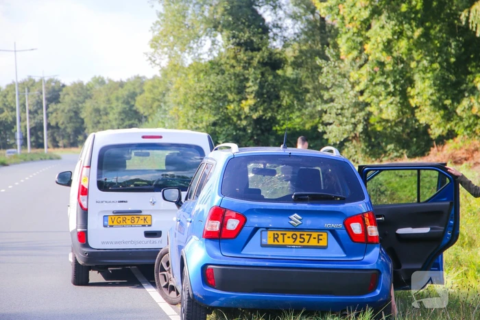 Schade aan voorraam van personenauto door ongeval