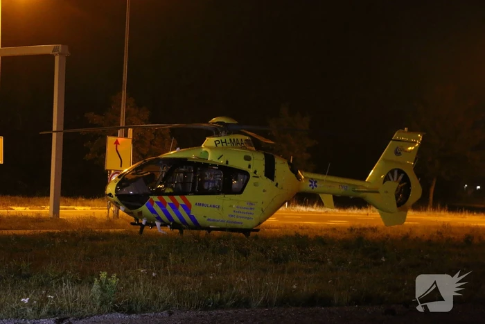 Traumahelikopter landt voor melding in woning