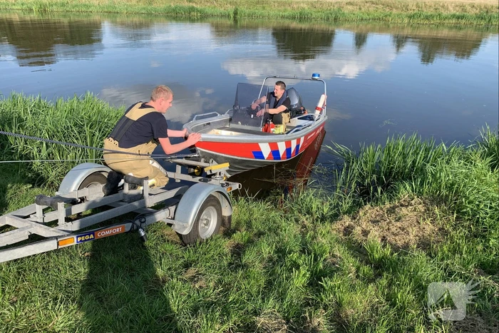 Pontje over de Vecht in de problemen
