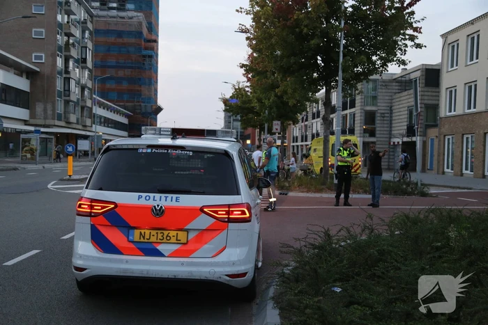 Fiets in de kreukels na aanrijding met auto
