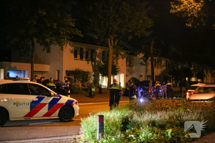 Grote politieopkomst door vechtpartij tussen jongeren