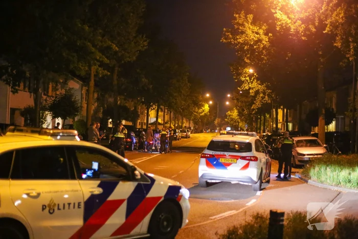 Grote politieopkomst door vechtpartij tussen jongeren