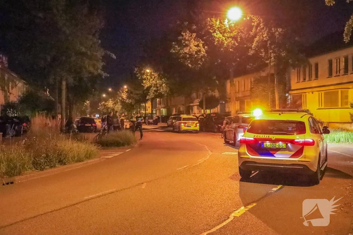 Grote politieopkomst door vechtpartij tussen jongeren