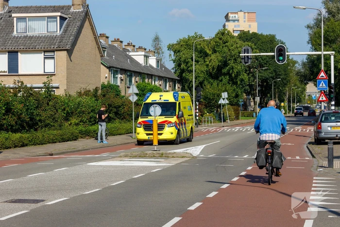 Voetgangster gewond bij botsing met fietser