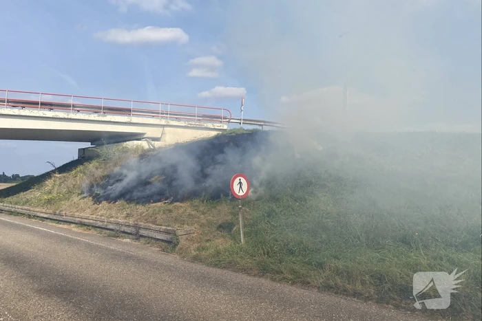 brand rijksweg a29 numansdorp