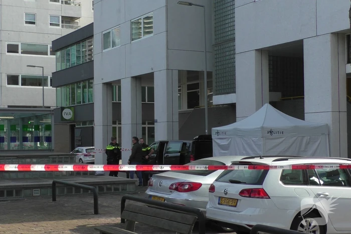 Onderzoek naar aantreffen overleden persoon