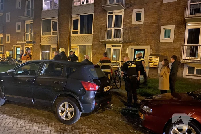Hulpdiensten forceren deur bij stankoverlast