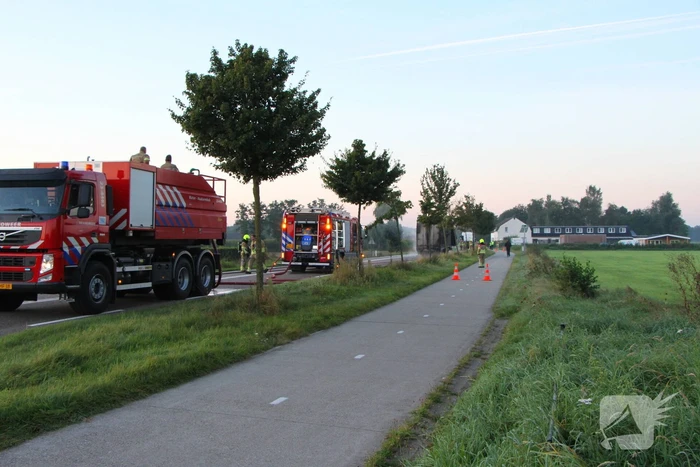 Oplegger volledig uitgebrand