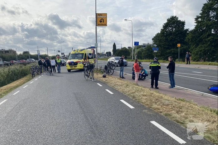Motorrijder en fietser gewond bij ongeval