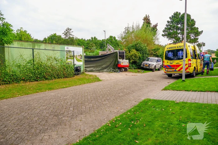 Man ernstig gewond bij werkzaamheden bouwplaats