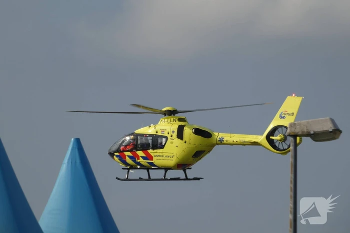 Traumahelikopter landt bij TT Circuit