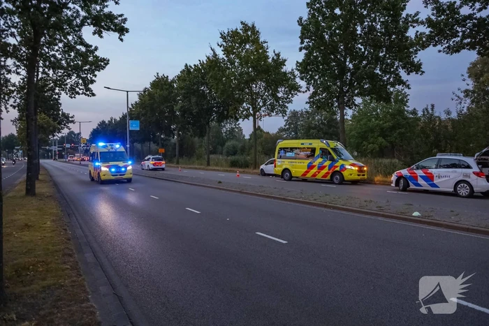 Persoon gewond door steekpartij in personenauto