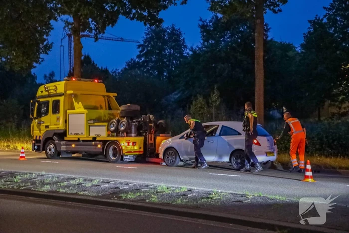 Persoon gewond door steekpartij in personenauto