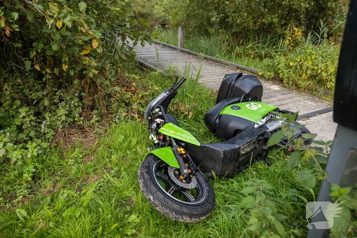 GO Sharing 45 km deelscooter vernield aangetroffen